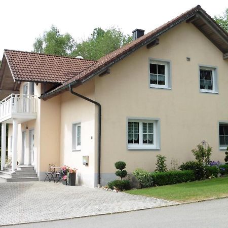 Ferienwohnung Pietzavka Wiesenfelden Екстериор снимка