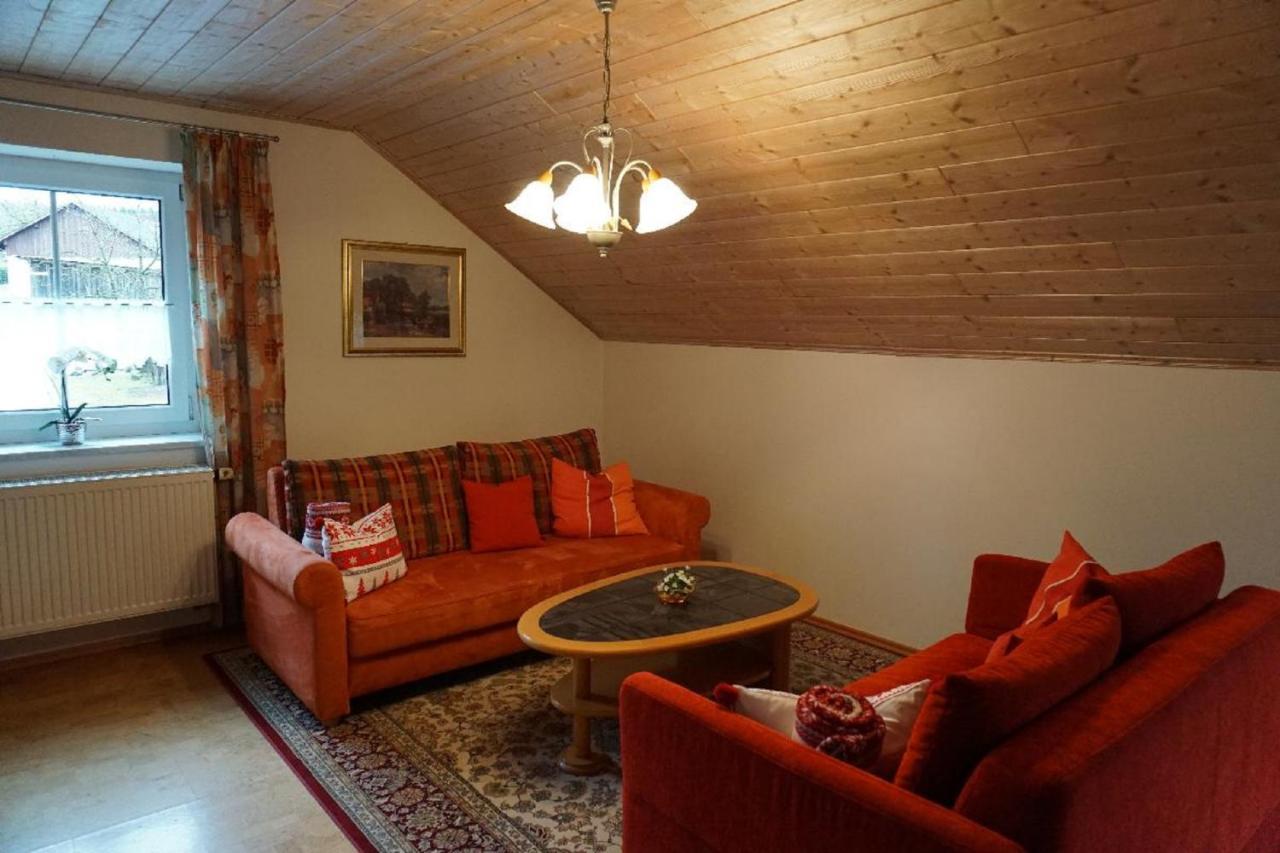 Ferienwohnung Pietzavka Wiesenfelden Екстериор снимка